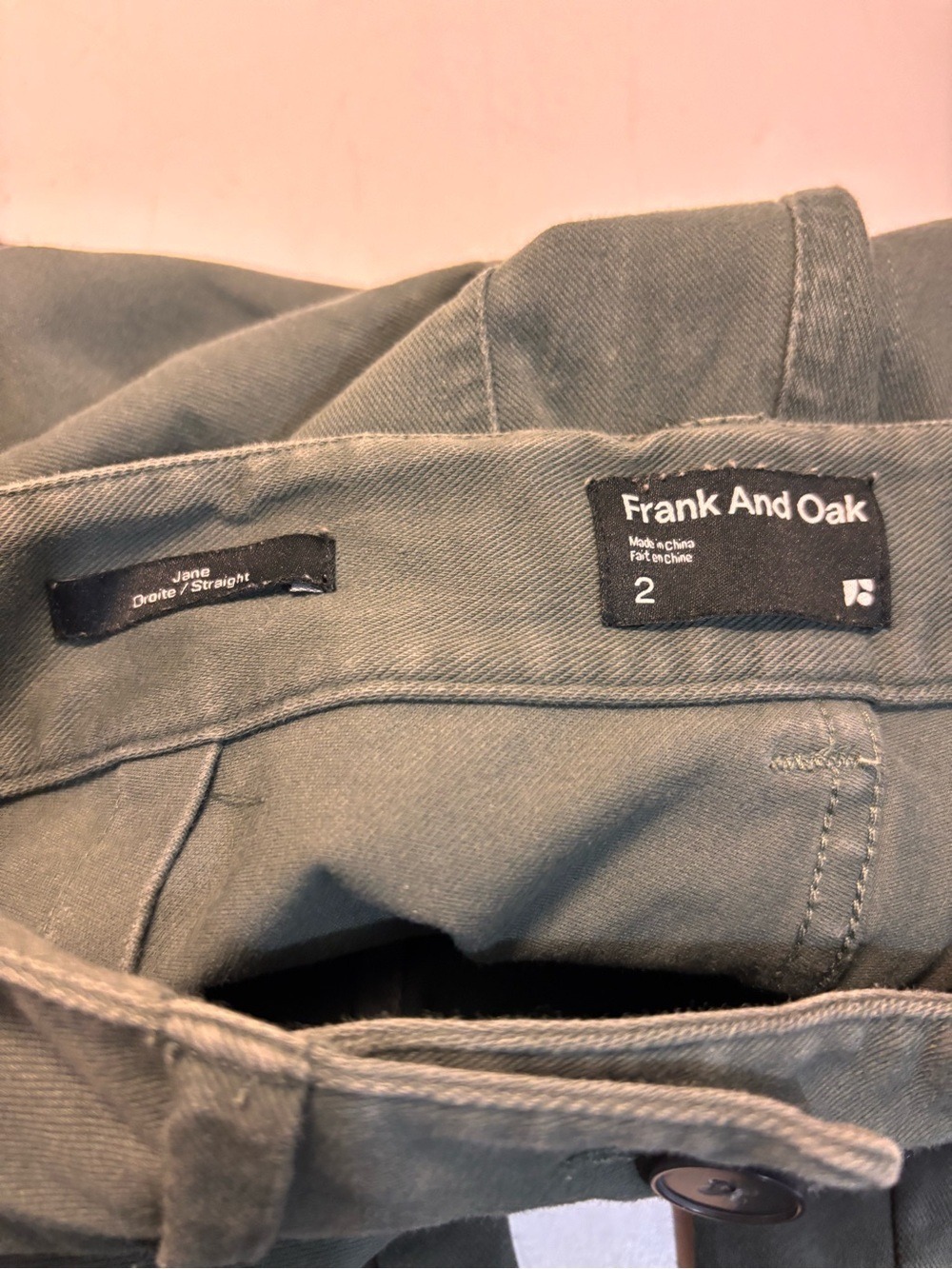 Frank & Oak The Jane Straight Leg Pant in Thyme or Olive Green, size 2 - Picture 8 of 13